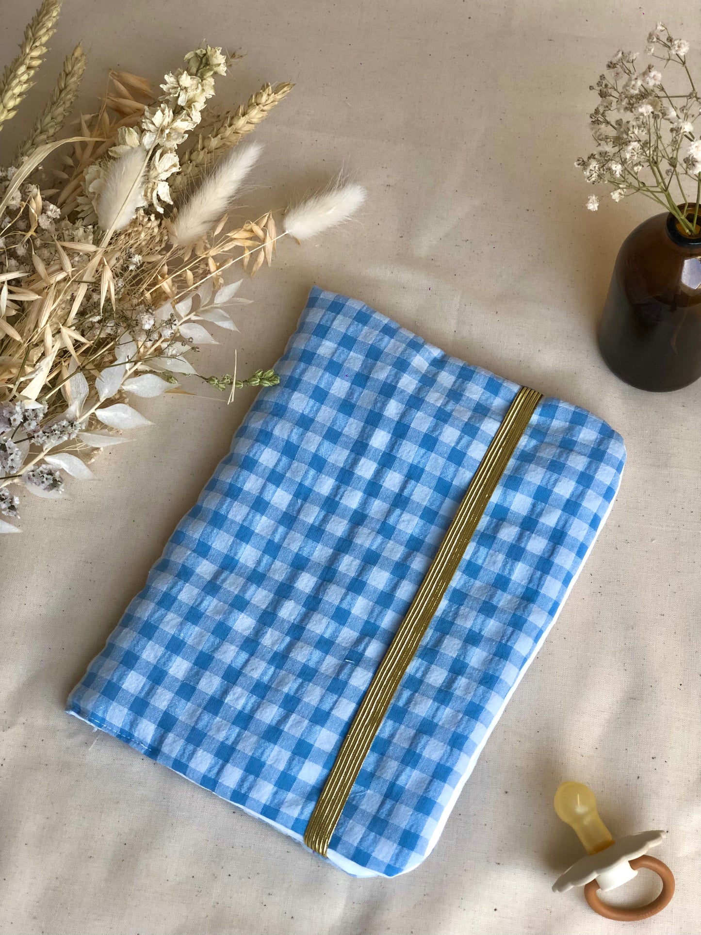 Les protèges carnet de santé