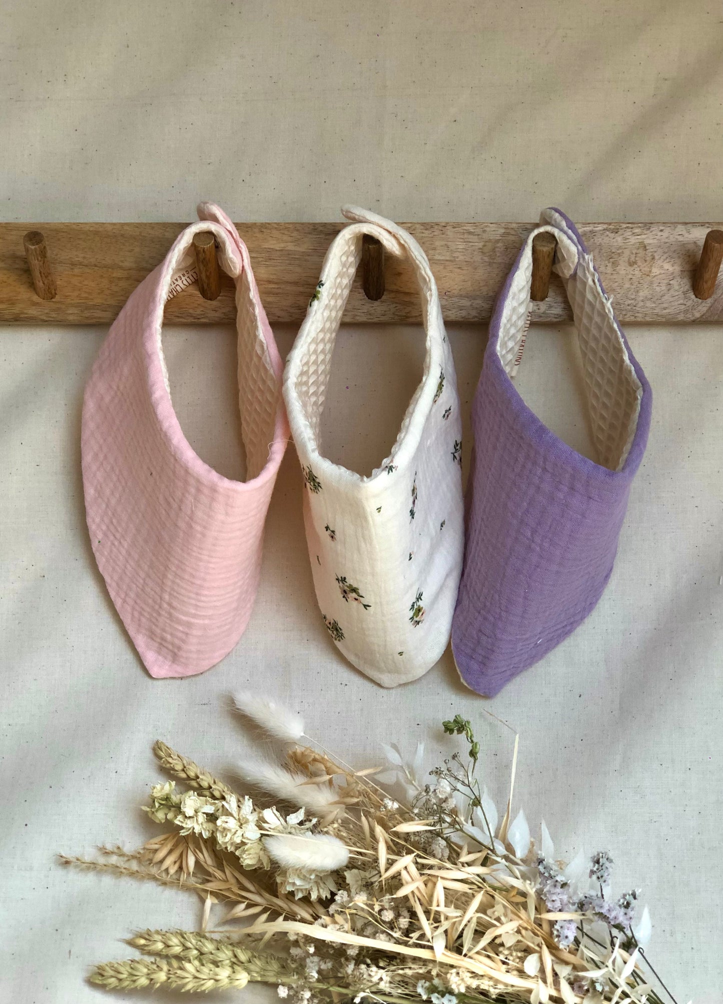 Les trios de bavoirs bandanas